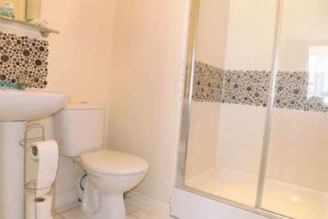  Image of 4 bedroom Terraced house to rent in Tortoiseshell Walk Little Paxton St. Neots PE19 at Tortoiseshell Walk Little Paxton St. Neots, PE19 6TS