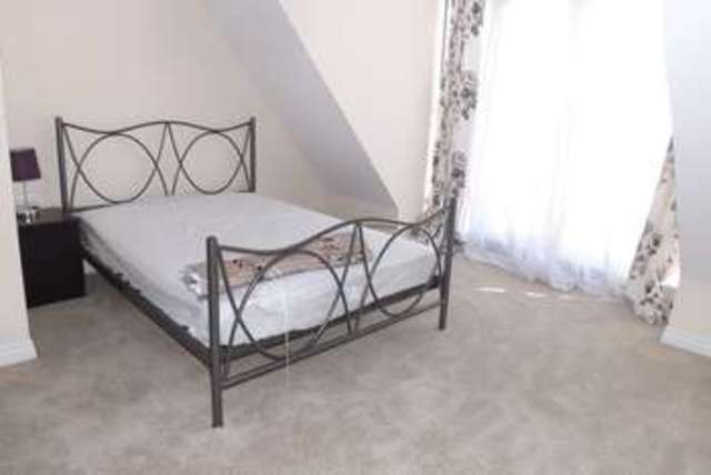  Image of 4 bedroom Terraced house to rent in Tortoiseshell Walk Little Paxton St. Neots PE19 at Tortoiseshell Walk Little Paxton St. Neots, PE19 6TS