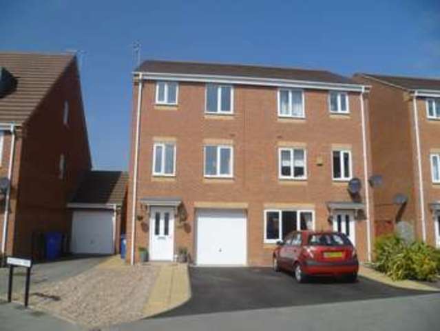  Image of 4 bedroom Semi-Detached house for sale in Balata Way Burton-on-Trent DE13 at Balata Way  BURTON-ON-TRENT, DE13 0TY