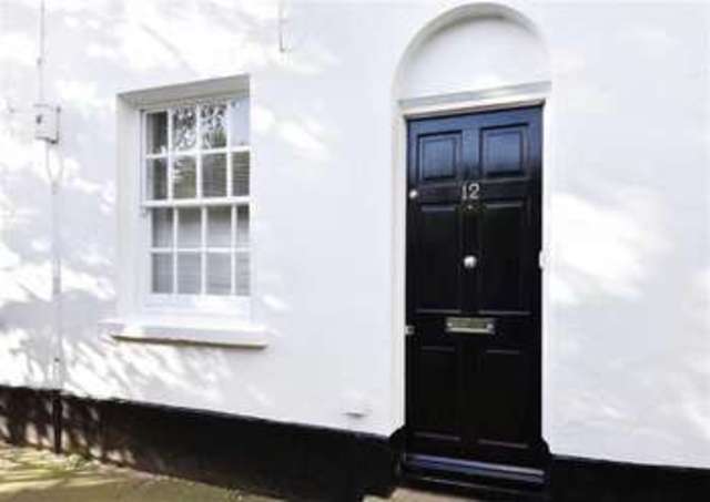 Image of 2 bedroom Property to rent in Trafalgar Terrace Brighton BN1 at Trafalgar Terrace Brighton Brighton, BN1 4EG