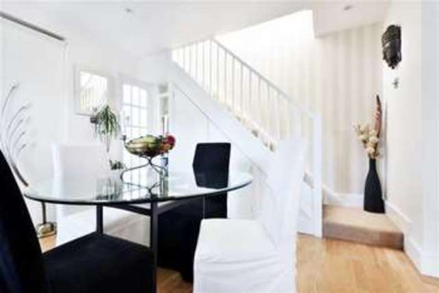  Image of 2 bedroom Property to rent in Trafalgar Terrace Brighton BN1 at Trafalgar Terrace Brighton Brighton, BN1 4EG