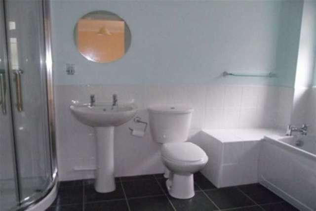  Image of 5 bedroom Detached house to rent in Trevean Way Newquay TR7 at Newquay, TR7 1TW