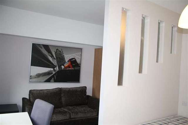  Image of 1 bedroom Studio flat to rent in Trewhitt Road Heaton Newcastle upon Tyne NE6 at Heaton, NE6 5LU