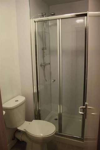  Image of 1 bedroom Studio flat to rent in Trewhitt Road Heaton Newcastle upon Tyne NE6 at Heaton, NE6 5LU