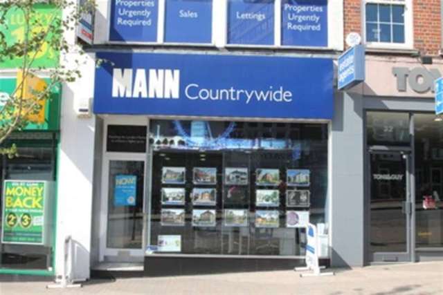  Image of 1 bedroom Flat to rent in Crown Lane Bromley BR2 at Bromley, BR2 9PQ