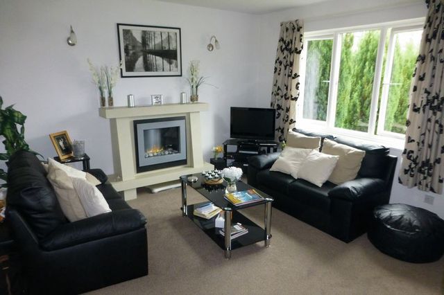  Image of 2 bedroom Semi-Detached house for sale in Truemper Grove Caversfield Bicester OX27 at Truemper Grove Caversfield Bicester, OX27 8FD