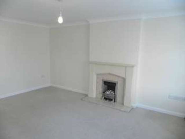  Image of 3 bedroom Terraced house to rent in Tutors Way Kidderminster DY10 at Tutors Way  Kidderminster, DY10 1PH
