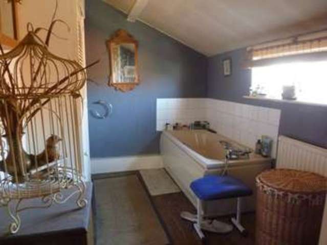  Image of 1 bedroom Property for sale in Bardwell Bury St. Edmunds IP31 at Up Street  Bardwell, IP31 1AA