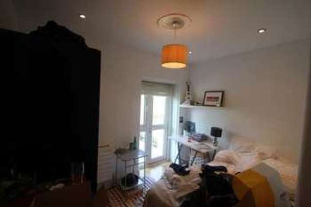  Image of 2 bedroom Flat to rent in Uplands Road London N8 at Hornsey London Hornsey, N8 9NH