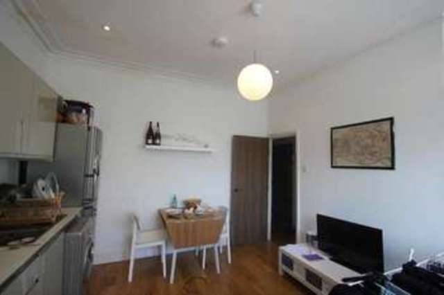  Image of 2 bedroom Flat to rent in Uplands Road London N8 at Hornsey London Hornsey, N8 9NH