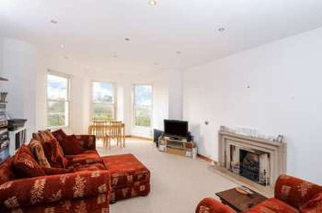  Image of 3 bedroom Flat for sale in Upper Belgrave Road Bristol BS8 at Upper Belgrave Road Clifton Bristol, BS8 2XP