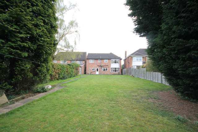  Image of 4 bedroom Detached house for sale in Uppingham Road Leicester LE5 at Uppingham Road  Leicester, LE5 2GG