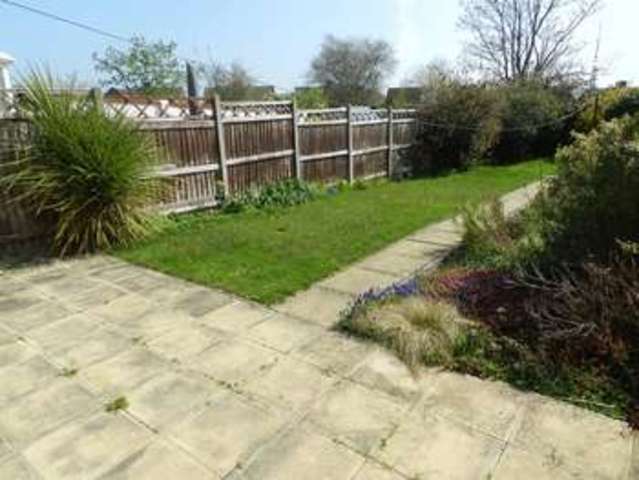 Image of 2 bedroom Bungalow for sale in Vicarage Hill Flitwick Bedford MK45 at Vicarage Hill  Flitwick, MK45 1JA