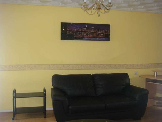  Image of 1 bedroom Apartment to rent in Vicarage Lane London E6 at Vicarage Lane, East Ham London, E6 6AD