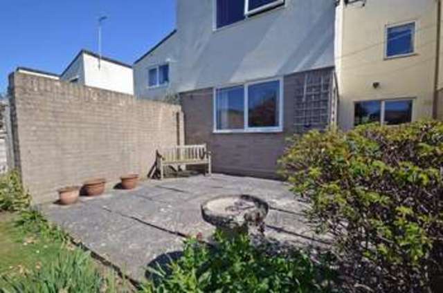  Image of 4 bedroom Terraced house for sale in Victoria Road Clevedon BS21 at Victoria Road  Clevedon, BS21 7SH