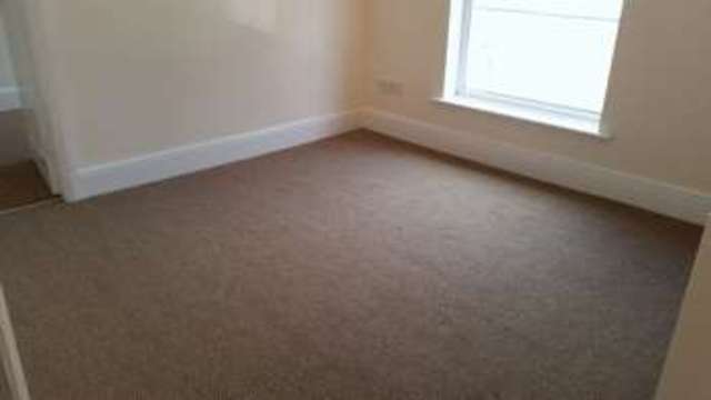  Image of 3 bedroom Terraced house to rent in Victoria Road Ripley DE5 at Victoria Road  Ripley, DE5 3FW