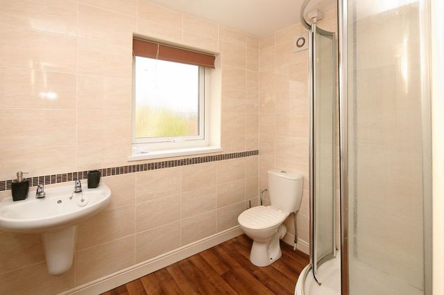  Image of 4 bedroom Detached house to rent in Walnut Close Telford TF4 at Walnut Close Aqueduct Telford, TF4 3TA