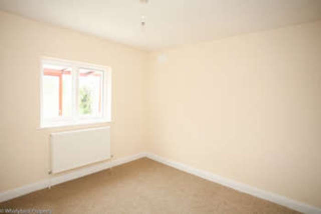  Image of 4 bedroom Property to rent in Wash Hill Lea Wooburn Green High Wycombe HP10 at Wooburn Green Buckinghamshire Wooburn Green, HP10 0JD
