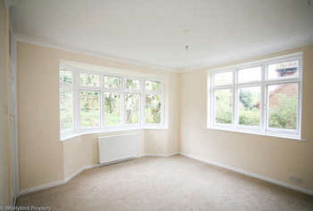  Image of 4 bedroom Property to rent in Wash Hill Lea Wooburn Green High Wycombe HP10 at Wooburn Green Buckinghamshire Wooburn Green, HP10 0JD