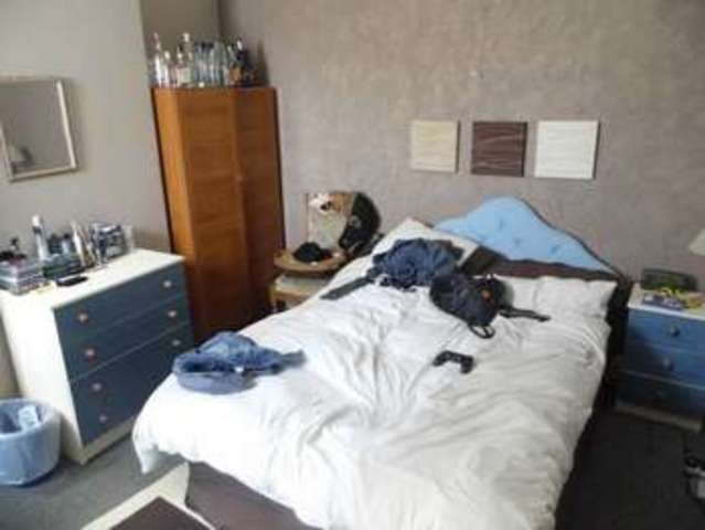  Image of 3 bedroom Terraced house for sale in Waterloo Road Burslem Stoke-on-Trent ST6 at Stoke-On-Trent Staffordshire Stoke-On-Trent, ST6 3HL