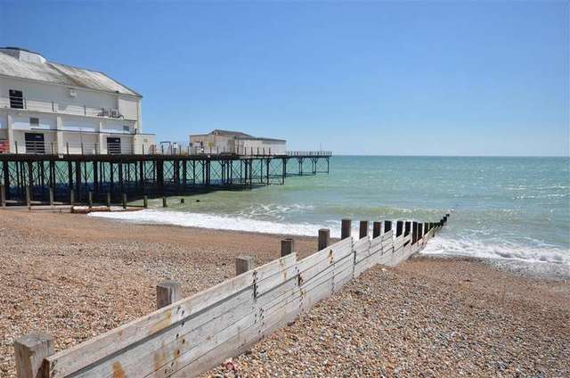  Image of 2 bedroom Apartment for sale in Waterloo Square Bognor Regis PO21 at Bognor Regis West Sussex Bognor Regis, PO21 1TE