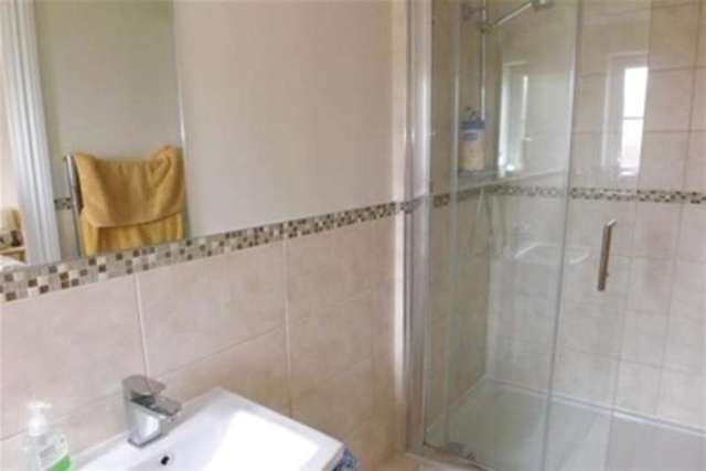  Image of 2 bedroom Flat to rent in London Road Waterlooville PO7 at Waterlooville, PO7 5SU