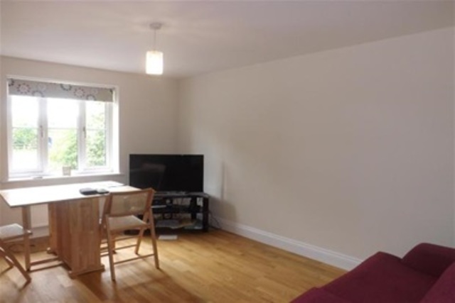  Image of 2 bedroom Flat to rent in London Road Waterlooville PO7 at Waterlooville, PO7 5SU