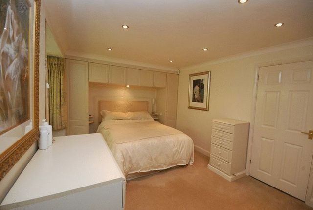  Image of 3 bedroom Detached house for sale in Wellsbourne Park Plymouth PL3 at Wellsbourne Park Mannamead Plymouth, PL3 5JJ