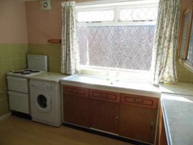  Image of 2 bedroom Detached house for sale in West Avenue Kidsgrove Stoke-on-Trent ST7 at Stoke-On-Trent Staffordshire Stoke-On-Trent, ST7 1NT