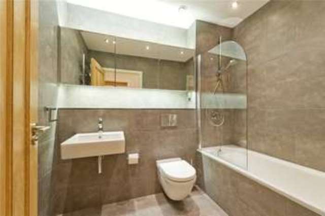  Image of 2 bedroom Flat to rent in West Heath Road London NW3 at West Heath Road  London, NW3 7TT