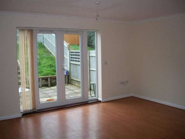  Image of 3 bedroom Terraced house to rent in West Quay Newhaven BN9 at Newhaven, BN9 9DQ