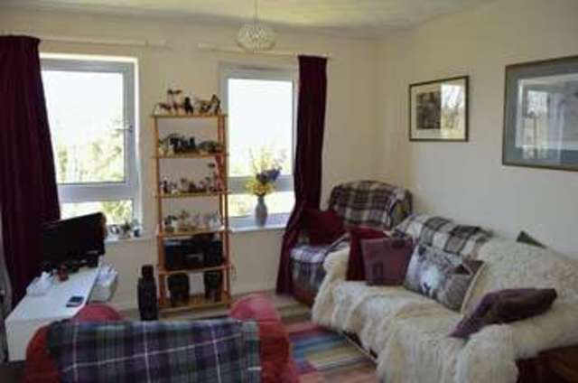  Image of 2 bedroom Flat for sale in Whitcombe Road Newport PO30 at Whitcombe Road  Newport, PO30 1ED