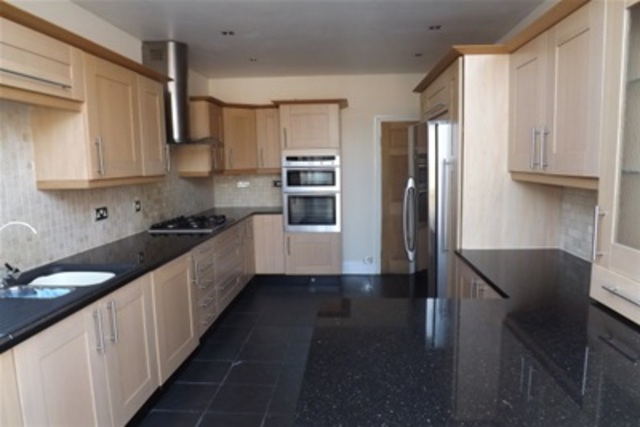  Image of 3 bedroom Detached house to rent in Whitegate Drive Blackpool FY3 at Blackpool, FY3 9PH