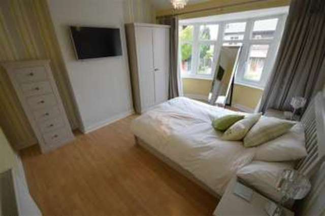  Image of 3 bedroom Property for sale in Windsor Avenue Gatley Cheadle SK8 at Windsor Avenue Cheadle Cheadle, SK8 4DU