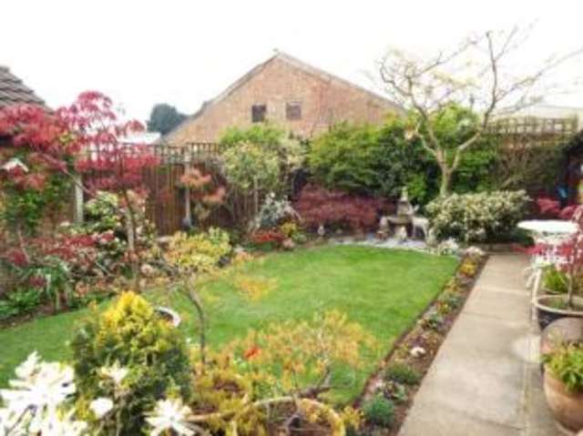  Image of 2 bedroom Bungalow for sale in Woodbank Burbage Hinckley LE10 at Burbage Hinckley Burbage, LE10 2BY