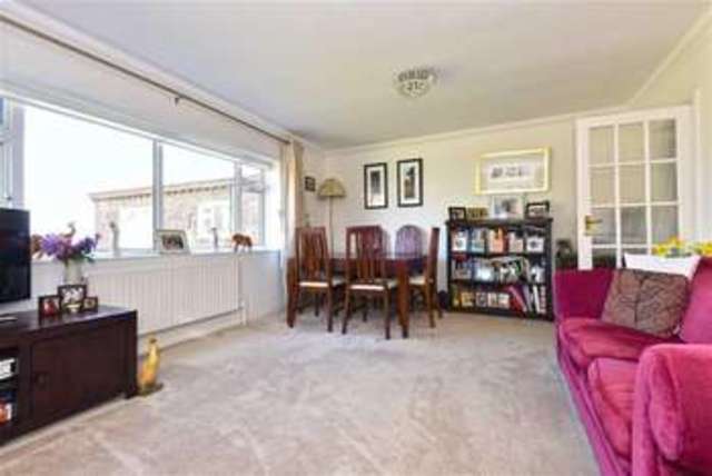  Image of 3 bedroom Property to rent in Dyke Road Avenue Hove BN3 at Woodland Court Hove Hove, BN3 6DN