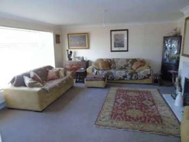  Image of 4 bedroom Detached house for sale in Woodland Way Stevenage SG2 at Woodland Way  Stevenage, SG2 8BX