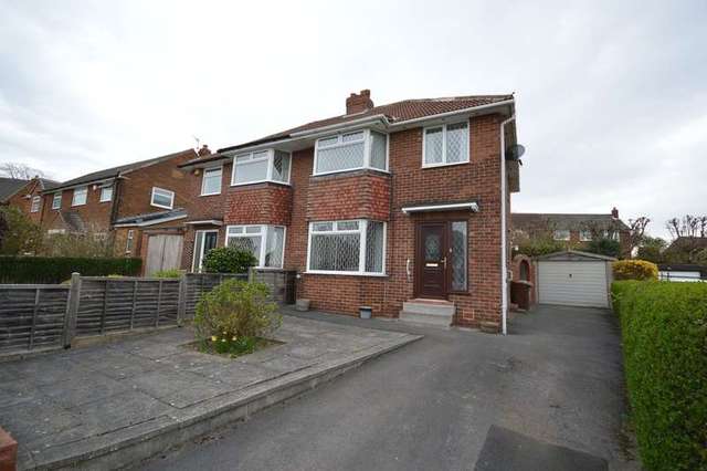  Image of 3 bedroom Semi-Detached house for sale in Woolgreaves Garth Sandal Wakefield WF2 at Sandal Wakefield West Yorkshire, WF2 6DY