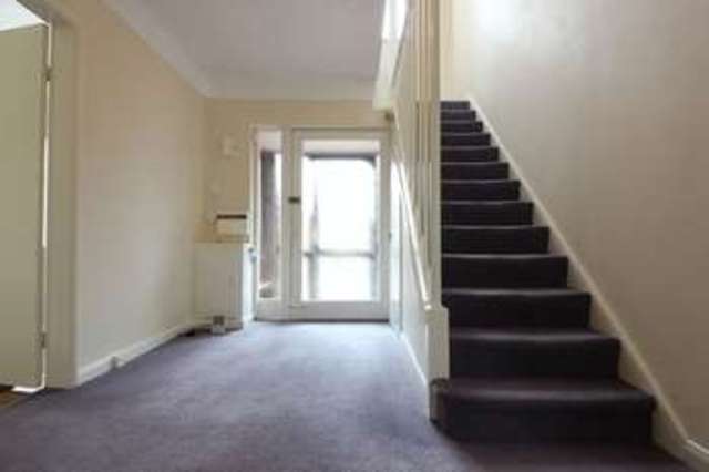  Image of 4 bedroom Detached house for sale in Woolton Park Woolton Liverpool L25 at Woolton Park  Liverpool, L25 6DR