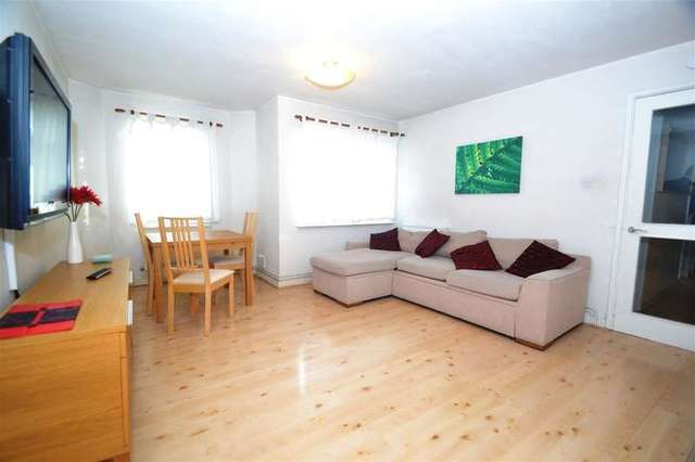  Image of 2 bedroom Apartment to rent in Worple Road London SW19 at Wimbledon, SW19 4LS