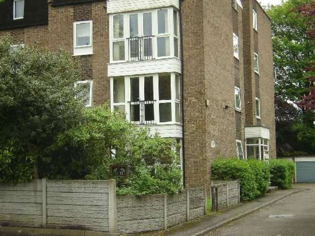  Image of 1 bedroom Flat to rent in Withington Road Whalley Range Manchester M16 at 155 Withington Road  Manchester, M16 8EE