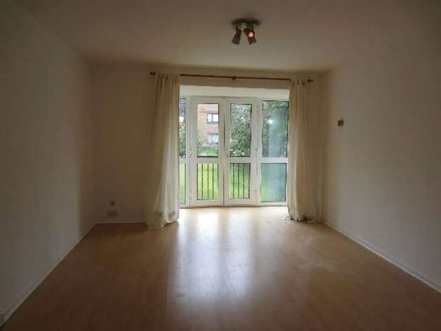  Image of 1 bedroom Flat to rent in Withington Road Whalley Range Manchester M16 at 155 Withington Road  Manchester, M16 8EE