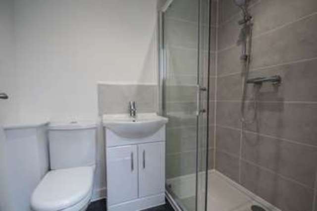  Image of 2 bedroom Terraced house to rent in High Street Crediton EX17 at High Street  Crediton, EX17 3LG