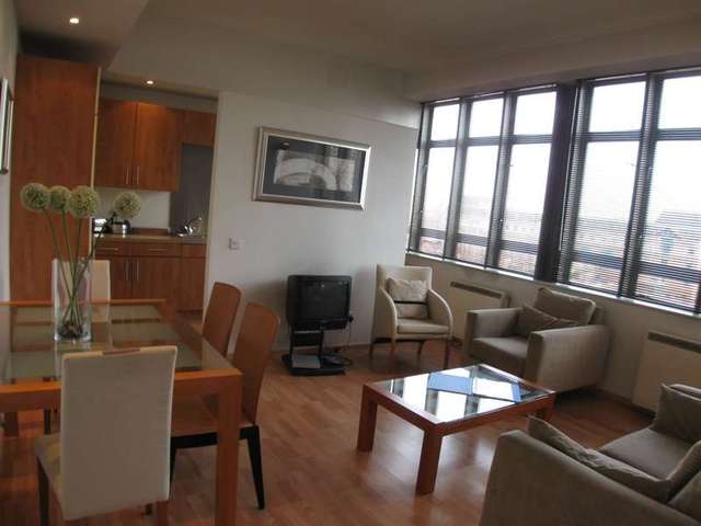  Image of 2 bedroom Flat to rent in City Road London EC1V at Clerkenwell London Goswell Road, EC1V 2PR