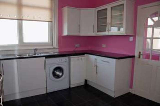  Image of 3 bedroom Flat for sale in Toll Road Kincardine Alloa FK10 at Toll Road  Alloa, FK10 4RN