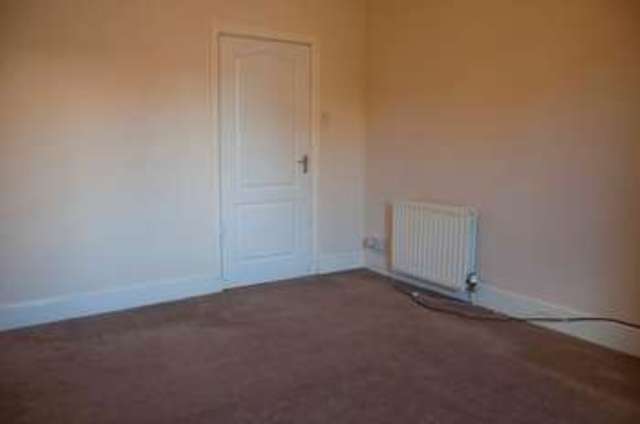  Image of 3 bedroom Flat for sale in Toll Road Kincardine Alloa FK10 at Toll Road  Alloa, FK10 4RN