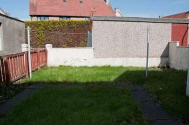  Image of 3 bedroom Flat for sale in Toll Road Kincardine Alloa FK10 at Toll Road  Alloa, FK10 4RN