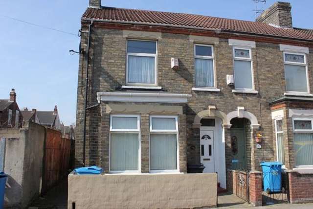  Image of 3 bedroom End of Terrace for sale in Bacheler Street Hull HU3 at Bacheler Street  Hull, HU3 2TZ
