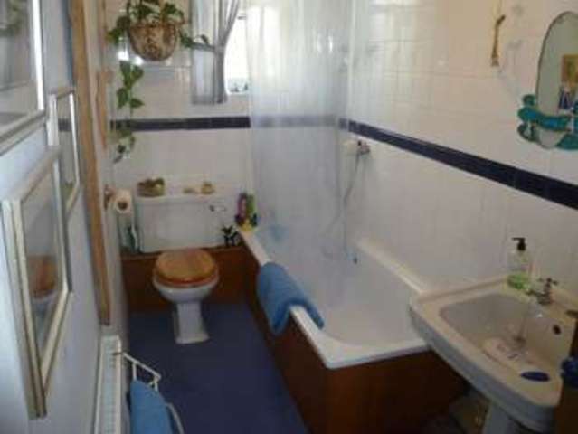  Image of 2 bedroom Flat for sale in Bristol Road Lower Weston-super-Mare BS23 at 80 Bristol Road Lower  Weston-Super-Mare, BS23 2RS