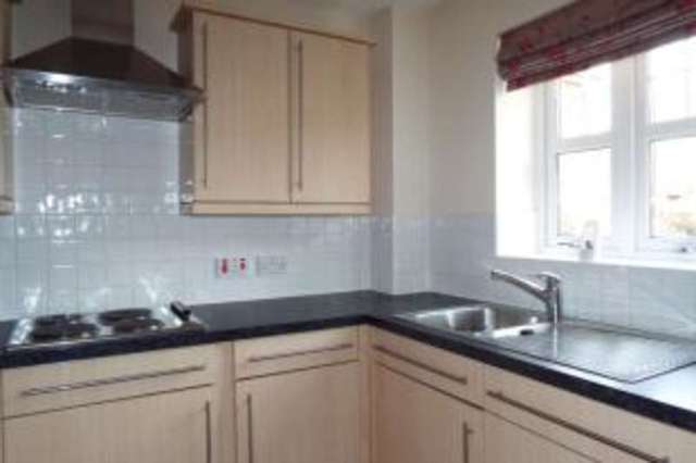  Image of 2 bedroom Retirement Property for sale in High Road Byfleet West Byfleet KT14 at 83 High Road Byfleet Byfleet, KT14 7QS